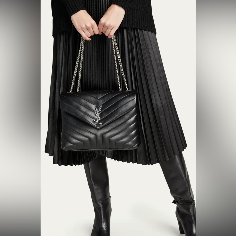 Authentic Saint Laurent Medium Loulou amaranto - Picture 11 of 11